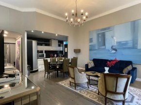 Luxury 2-floor Flat (95 sqm) near Hotel Martinez